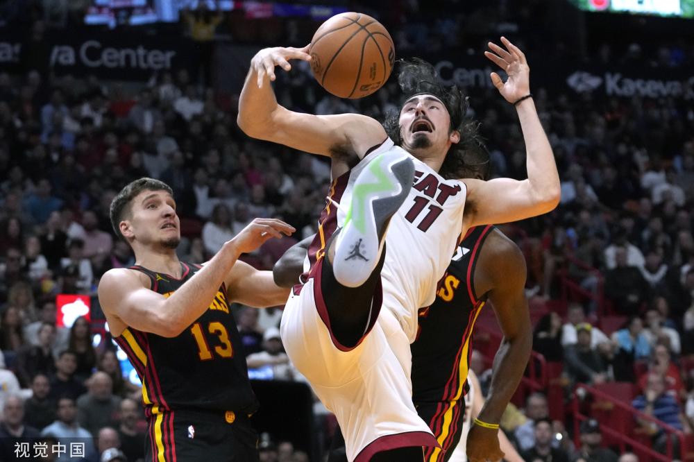 由马宁领衔 由马宁领衔