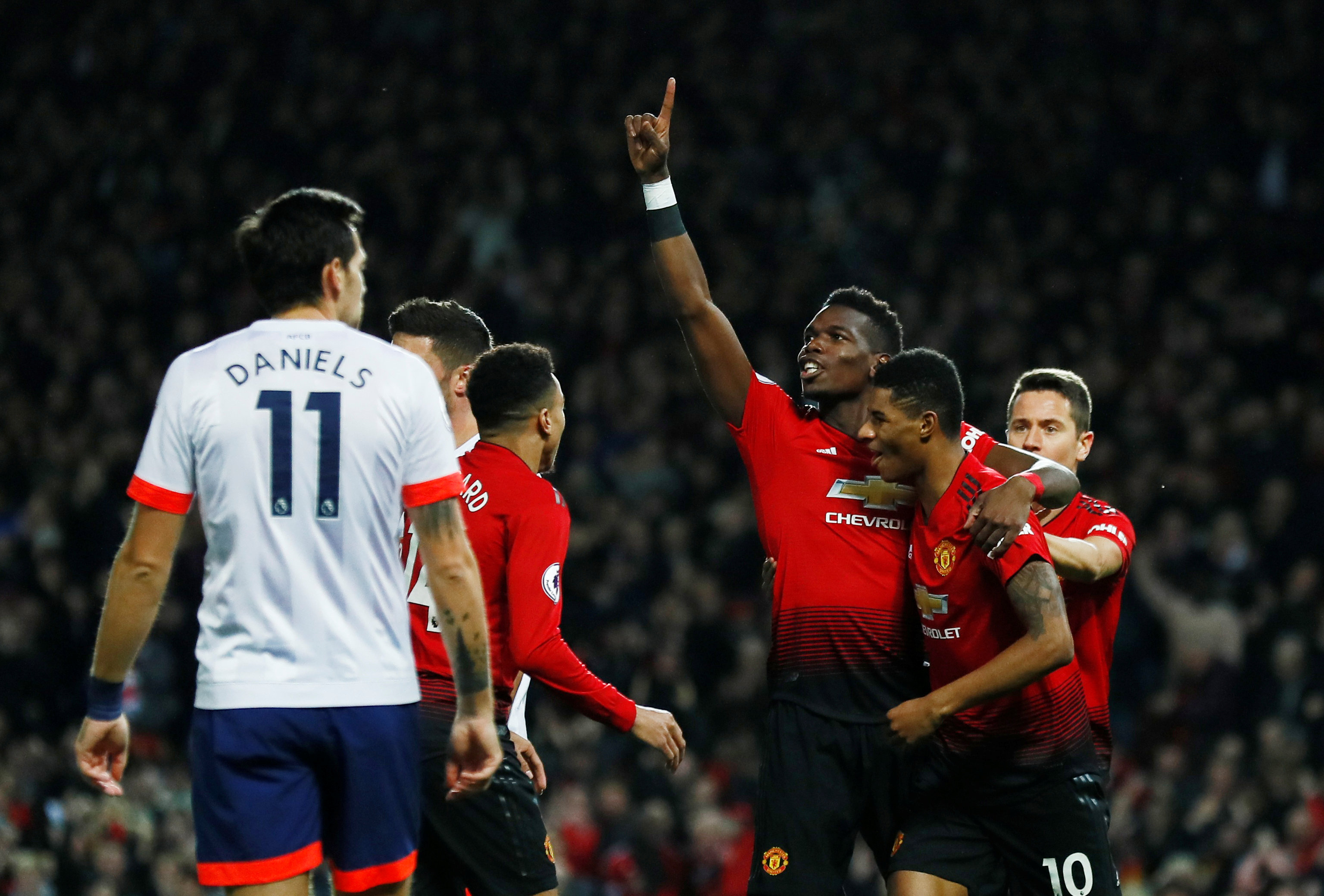 其中一次是 其中一次是